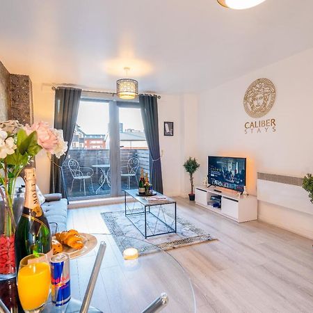 Caliber Stays Birmingham Bliss - Medusa Suite Apartments - Central 2-Bed Retreat - City Attractions, Sleeps 4, Free Netflix, Nearby Parking & Close Proximity - Bullring, Grand Central, The Cube - 5 Minutes Walk Exterior foto